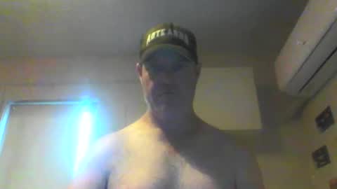 kiwiguy19773 online show from February 2025 06:46:02 AM