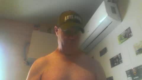 kiwiguy19773 online show from March 2026 09:29:01 PM