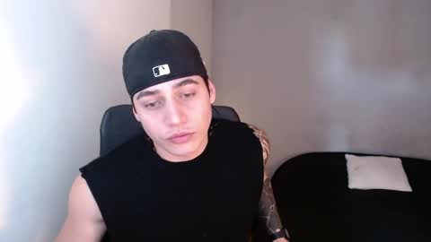 kiyo__ online show from April 2026 07:00:01 PM