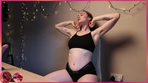 Snapshot of kjfucks chatting on September 2025 09:20:01 AM JaneSweet online show from September 2025 09:20:01 AM