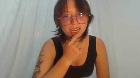 Snapshot of klaret_toy chatting on February 2026 02:32:02 AM Klaret online show from February 2026 02:32:02 AM
