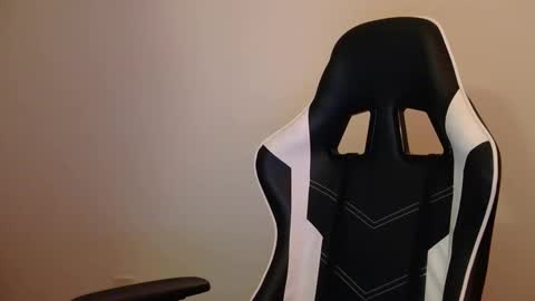 Snapshot of kleokills chatting on January 2025 01:15:01 AM kleokills online show from January 2025 01:15:01 AM