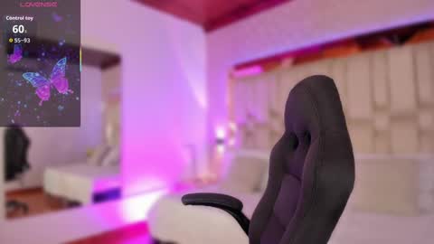   online show from September 2025 09:59:02 PM