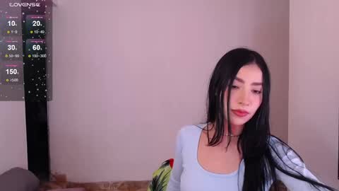 Snapshot of kloe_atlanta chatting on March 2025 11:24:02 PM KLOE online show from March 2025 11:24:02 PM