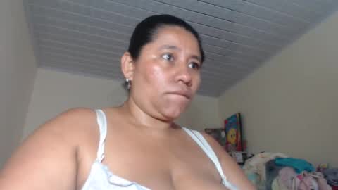 Kloe online show from February 2025 06:04:02 PM