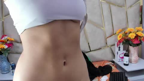 kloe online show from February 2025 10:21:01 AM