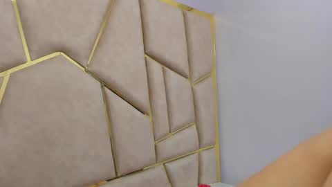 kloe online show from March 2026 05:42:01 AM