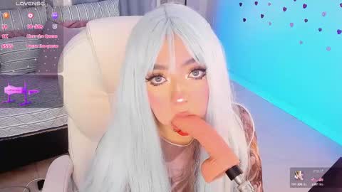 Kloe online show from March 2025 11:00:02 PM