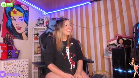 Snapshot of kloelamaravilla18 chatting on December 2024 02:20:01 AM kloelamaravilla18 online show from December 2024 02:20:01 AM