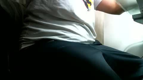 Snapshot of knickfranco chatting on April 2026 07:06:02 AM knickfranco online show from April 2026 07:06:02 AM