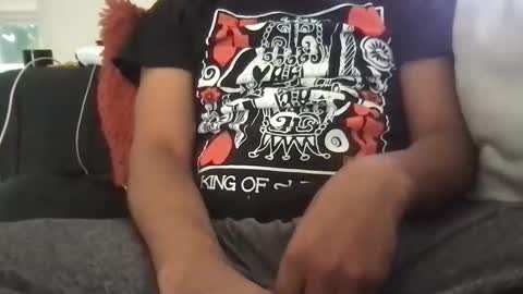 Snapshot of knightly_stroker chatting on December 2024 02:59:01 PM Knightly Stroker online show from December 2024 02:59:01 PM