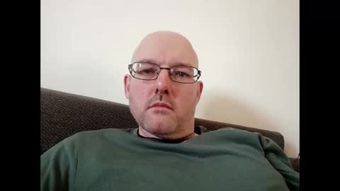 knobrich2 online show from April 2026 01:10:02 PM