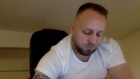 hugo online show from December 2025 12:40:01 AM