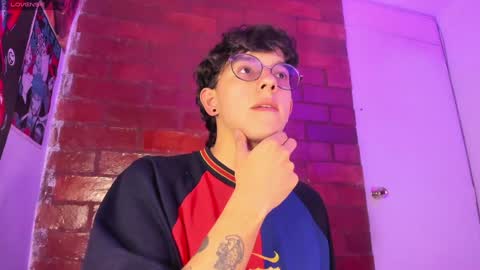 Snapshot of koddy_0 chatting on December 2024 03:04:01 AM Koddy Independent model online show from December 2024 03:04:01 AM