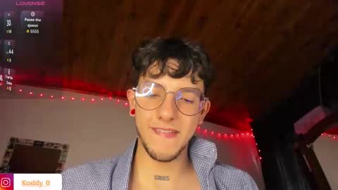 Snapshot of koddy_0 chatting on December 2025 07:53:02 PM Koddy Independent model online show from December 2025 07:53:02 PM