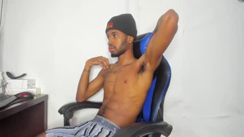 Snapshot of kofi_exotic_ chatting on December 2024 07:31:02 PM kofi online show from December 2024 07:31:02 PM