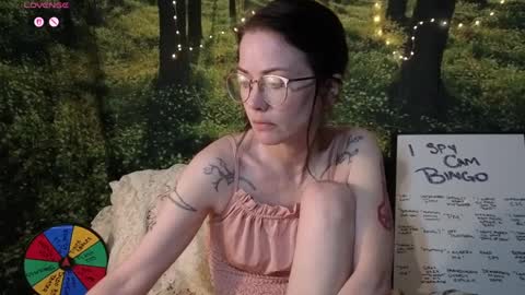 kohlbird online show from September 2025 04:12:01 AM