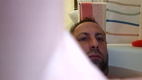 Kokk01 online show from November 2025 07:40:02 PM