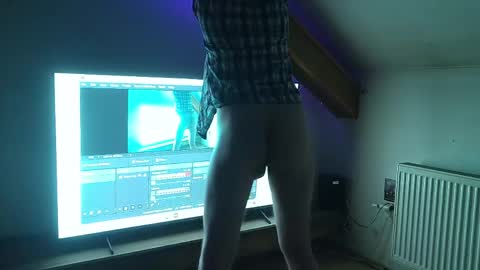 Andy online show from April 2026 07:29:02 PM