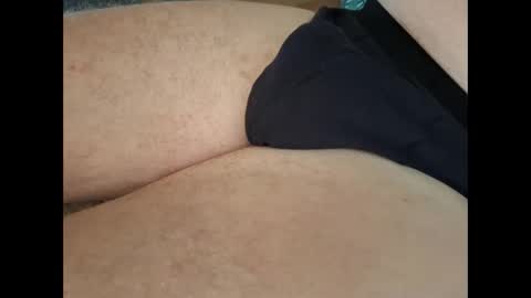 Snapshot of kombadx chatting on October 2025 09:06:02 AM RENT ME i am your Slave online show from October 2025 09:06:02 AM