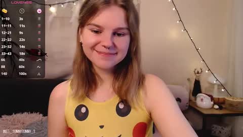 Snapshot of komorebbi chatting on December 2024 09:29:02 PM Marta online show from December 2024 09:29:02 PM