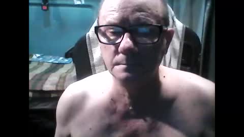 Snapshot of komputer123456789 chatting on November 2025 10:30:02 PM Bogdan online show from November 2025 10:30:02 PM