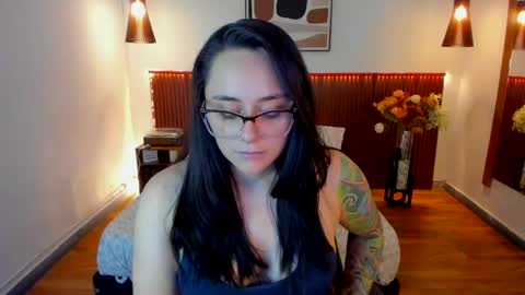 Kora Shadow online show from May 2026 10:04:02 PM