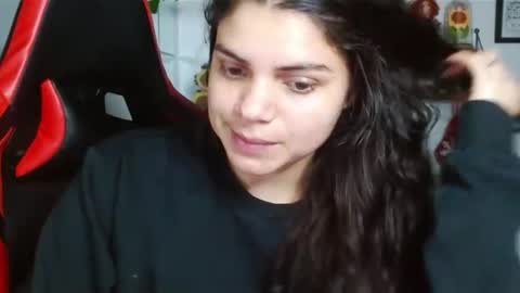 Snapshot of koranikky08 chatting on December 2024 02:32:02 AM Karoll online show from December 2024 02:32:02 AM