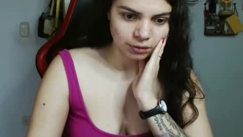 Snapshot of koranikky08 chatting on December 2024 08:58:02 PM Karoll online show from December 2024 08:58:02 PM