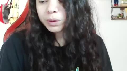 Snapshot of koranikky08 chatting on January 2025 05:26:01 PM Karoll online show from January 2025 05:26:01 PM