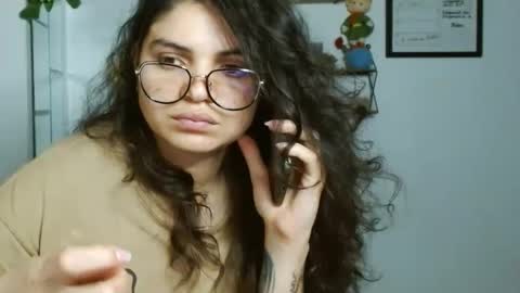 Snapshot of koranikky08 chatting on September 2025 01:49:01 AM Karoll online show from September 2025 01:49:01 AM