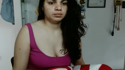 Snapshot of koranikky08 chatting on October 2025 08:07:01 PM Karoll online show from October 2025 08:07:01 PM