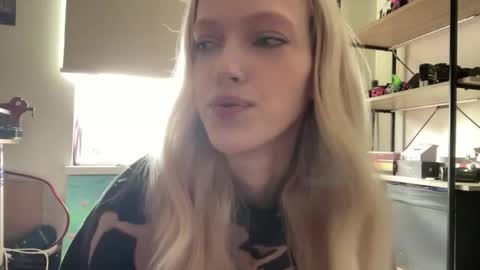 Snapshot of kortneyhiedeman chatting on June 2026 03:29:02 PM Ariela online show from June 2026 03:29:02 PM