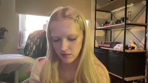 Snapshot of kortneyhiedeman chatting on June 2026 06:45:02 PM Ariela online show from June 2026 06:45:02 PM