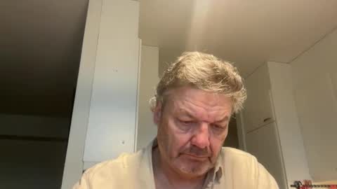 kovapoika online show from October 2025 09:39:01 AM