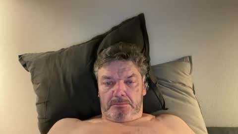 kovapoika online show from November 2025 08:38:02 PM