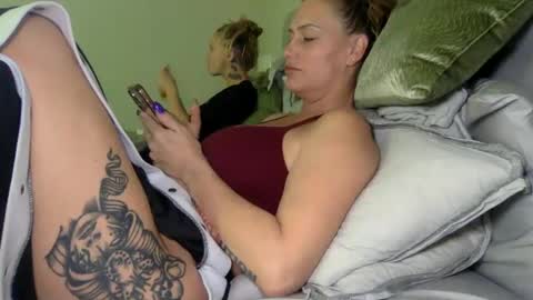 koyoteej online show from February 2025 07:34:01 PM