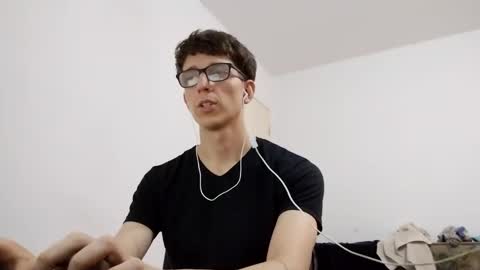 Snapshot of kpo10 chatting on December 2024 04:43:02 PM Facu online show from December 2024 04:43:02 PM