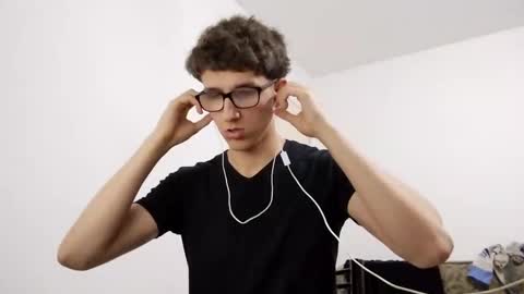 Snapshot of kpo10 chatting on December 2024 01:21:02 PM Facu online show from December 2024 01:21:02 PM