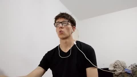 Snapshot of kpo10 chatting on January 2025 09:25:02 AM Facu online show from January 2025 09:25:02 AM