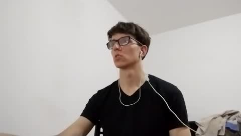 Snapshot of kpo10 chatting on January 2025 12:52:02 PM Facu online show from January 2025 12:52:02 PM