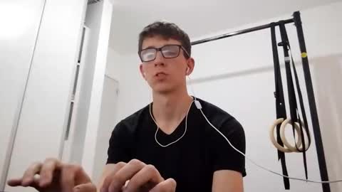 Snapshot of kpo10 chatting on November 2025 11:32:02 AM Facu online show from November 2025 11:32:02 AM