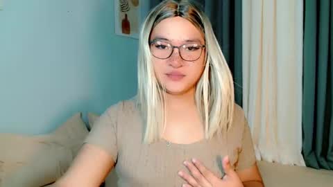 krezikeed online show from March 2026 04:18:01 AM