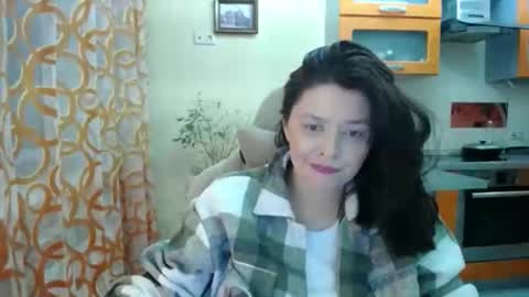 Kris online show from December 2025 09:44:02 PM