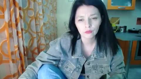 Kris online show from April 2026 08:50:01 PM