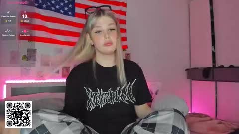 Kristina3 online show from December 2025 12:47:02 PM