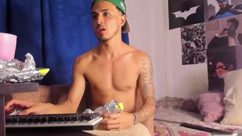 Snapshot of kriss_edwards chatting on September 2025 03:55:02 AM Kriss online show from September 2025 03:55:02 AM