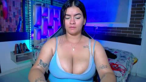 Snapshot of kriss_sweetboobs chatting on April 2026 07:58:01 PM kriss_sweetboobs online show from April 2026 07:58:01 PM