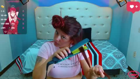 krissone online show from February 2025 03:31:02 PM