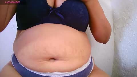 krissone online show from January 2026 09:08:01 PM